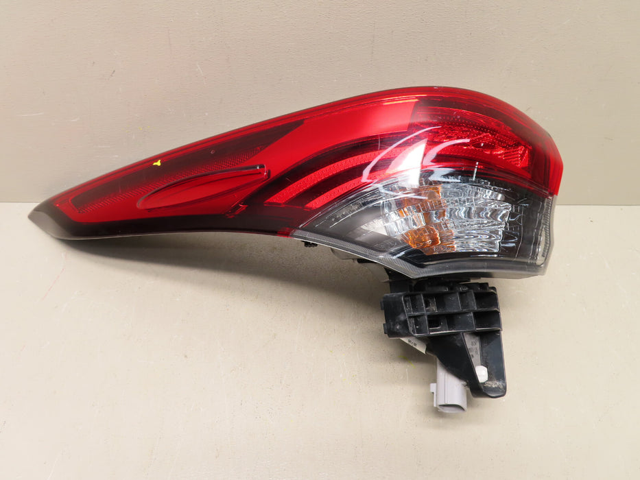 2020 2021 2022 TOYOTA HIGHLANDER RIGHT DRIVER SIDE TAIL LIGHT LAMP LED OUTER OEM