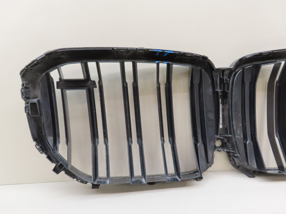 2019+ BMW X5 M FRONT RADIATOR GRILL GRILLE OEM
