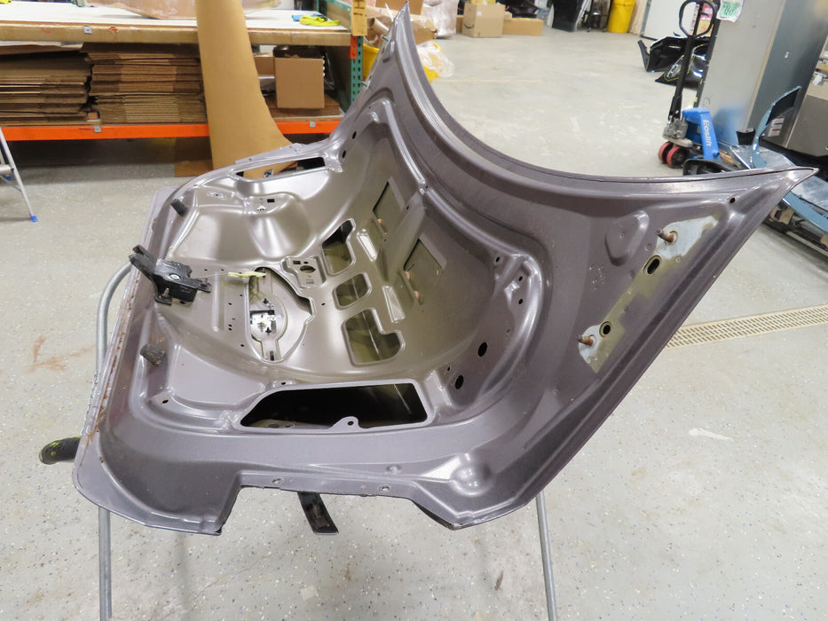 2010 2011 2012 FORD TAURUS REAR TRUNK LID SHELL OEM