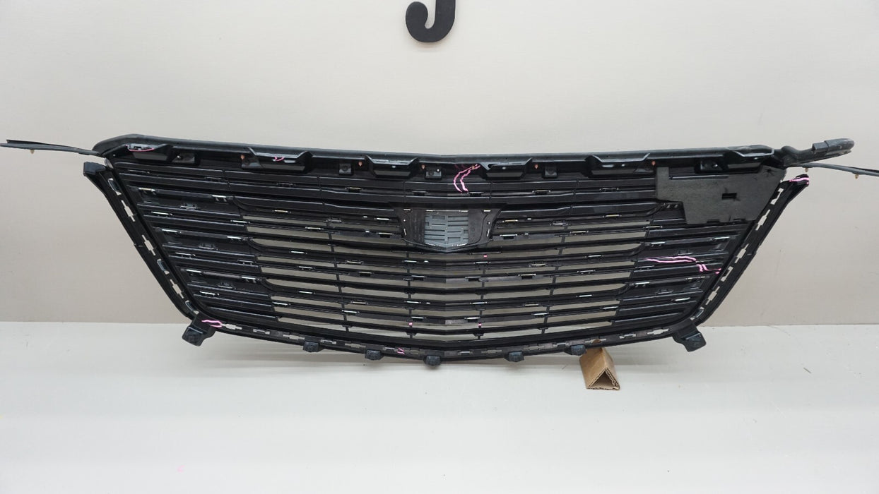 2017-2019 CADILLAC XT5 FRONT UPPER MAIN GRILLE OEM 84107964  17 18 19