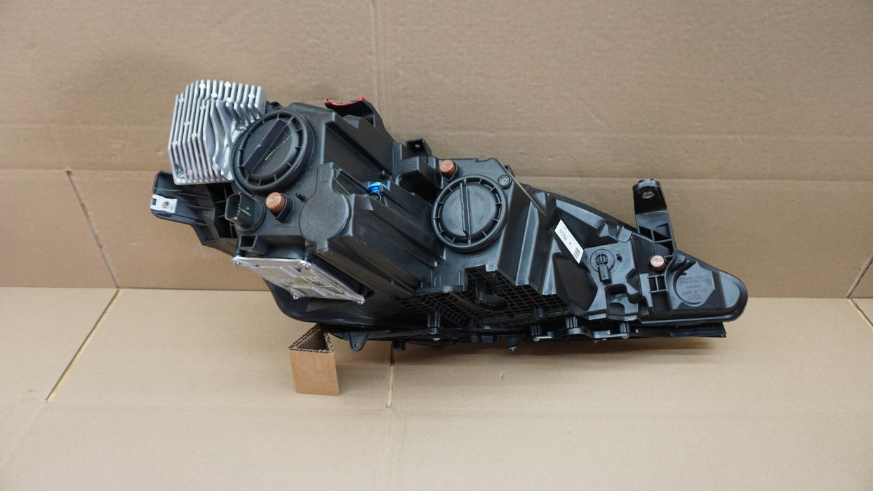 2017-2020 CHRYSLER PACIFICA LEFT DRIVER SIDE HEADLIGHT HEADLAMP HALOGEN LED OEM