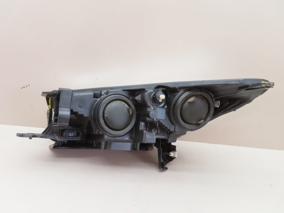 2017-2019 FORD ESCAPE FRONT RIGHT SIDE HEADLIGHT LAMP HALOGEN OEM GJ54-13W029-AF