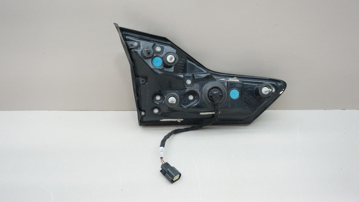 2019-2024 FORD EDGE REAR RIGHT PASSENGER SIDE INNER LED TAIL LIGHT OEM