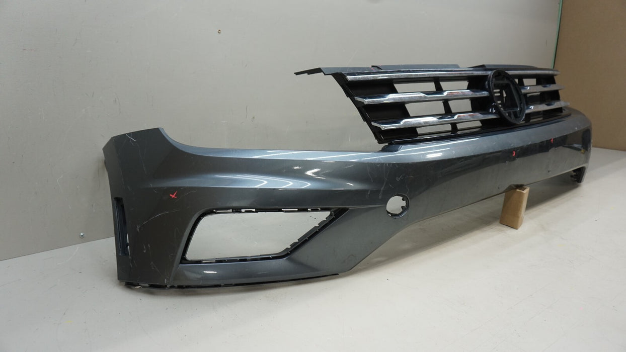 2018-2019 VOLKSWAGEN TIGUAN FRONT BUMPER COVER W/ GRILLE GRILL OEM 5NN807221