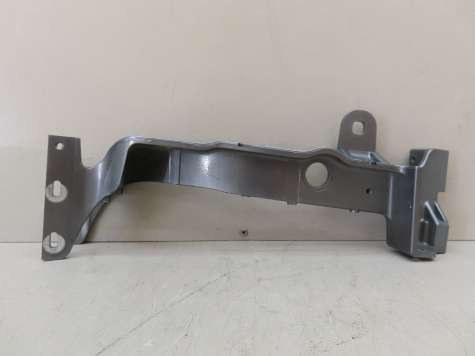 2019-2024 BENTLEY CONTINENTAL GT FRONT LEFT LH SIDE FENDER MOUNTING BRACKET OEM