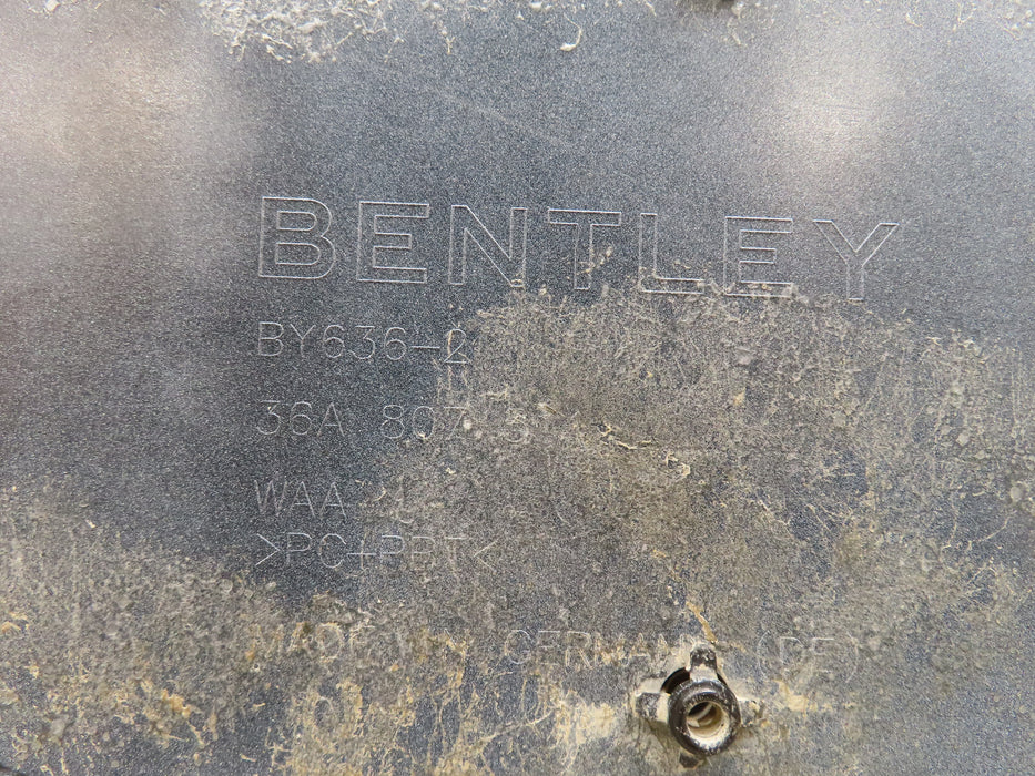 2020-2023 BENTLEY BENTAYGA BY 636-2 REAR BUMPER COVER OEM