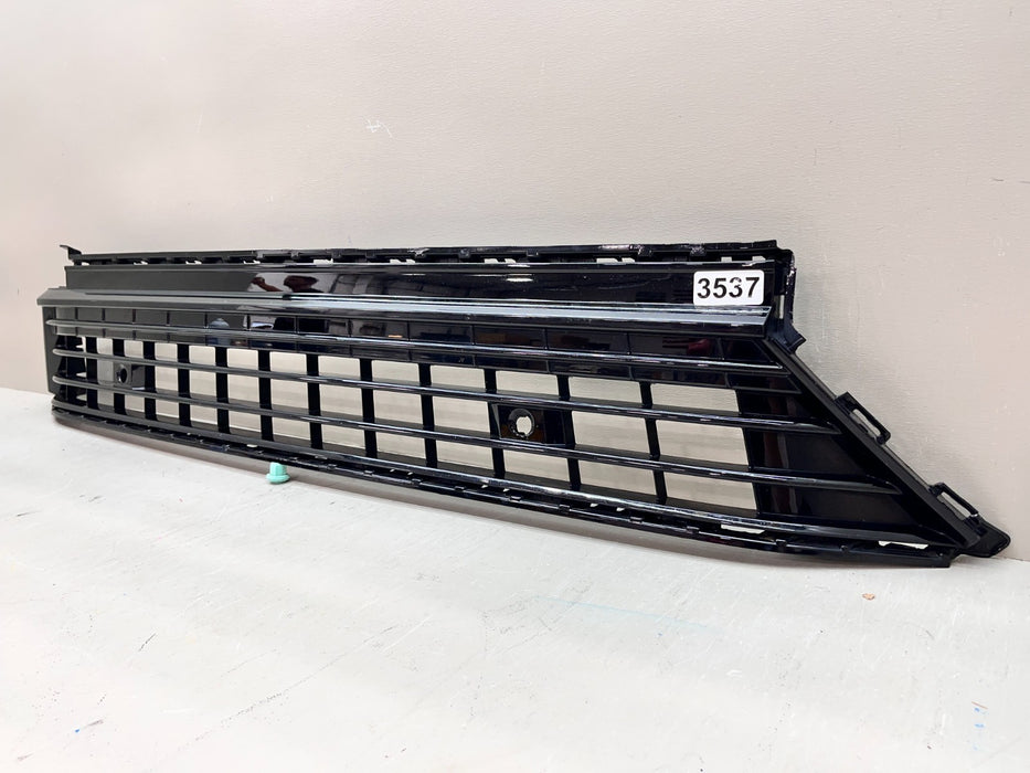 2020-2023 VW ATLAS CROSS SPORT R-LINE LOWER GRILLE GRILL 3CN.853.677.D OEM
