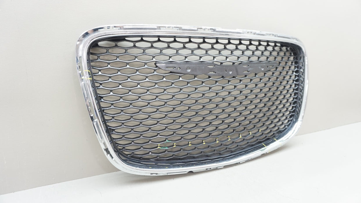 2015-2017 CHRYSLER 300 LX FRONT BUMPER RADIATOR GRILLE OEM 5SW08TRMAA