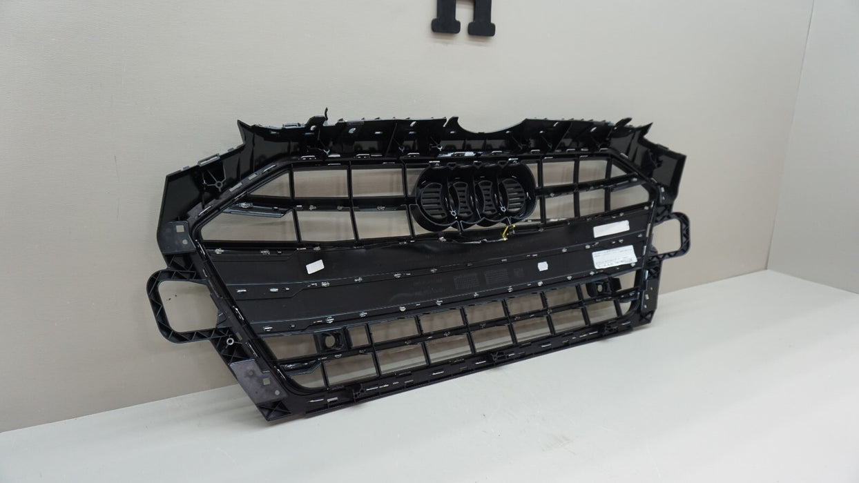 2020-2023 AUDI A4 FRONT CENTER RADIATOR GRILLE OEM 8W0853651DF