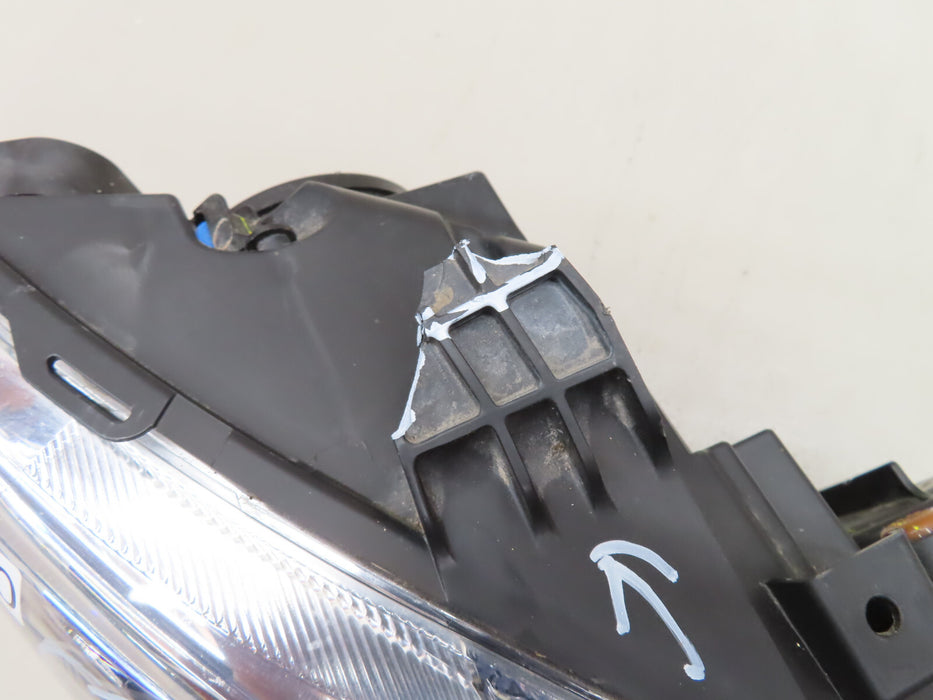2017 2018 2019 2020 Chrysler Pacifica Headlight LAMP RH Halogen W/ LED OEM