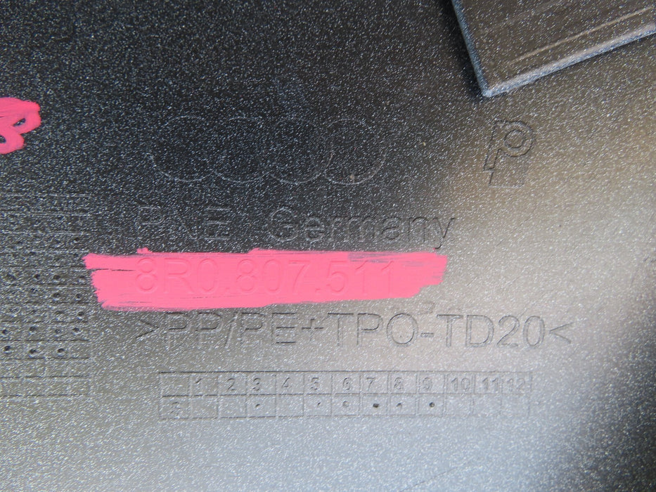 2009-2012 AUDI Q5 SUV REAR BUMPER COVER W/ LOWER VALANCE PANEL OEM 8R0807385C