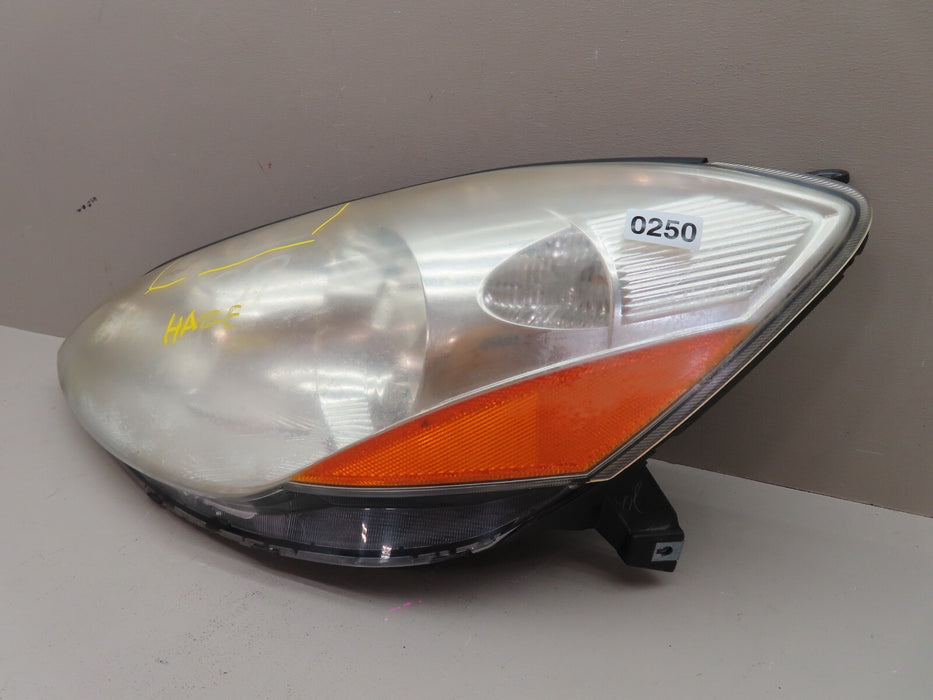 2006-2010 TOYOTA SIENNA FRONT LEFT DRIVER SIDE HEADLIGHT LIGHT LAMP HALOGEN OEM