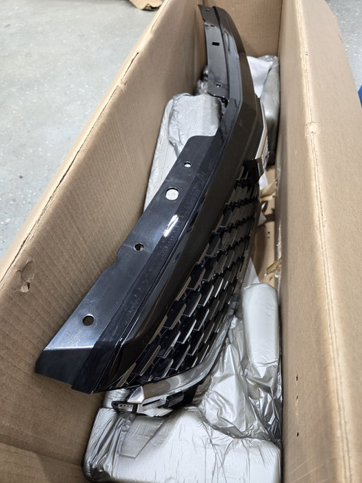 2020-2024 CADILLAC CT4 FRONT GRILLE GRILL OEM
