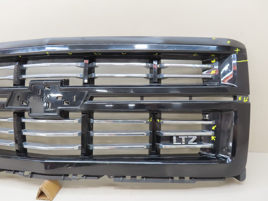 2014-2015 CHEVROLET SILVERADO 1500 LTZ FRONT RADIATOR GRILL GRILLE OEM 23465683