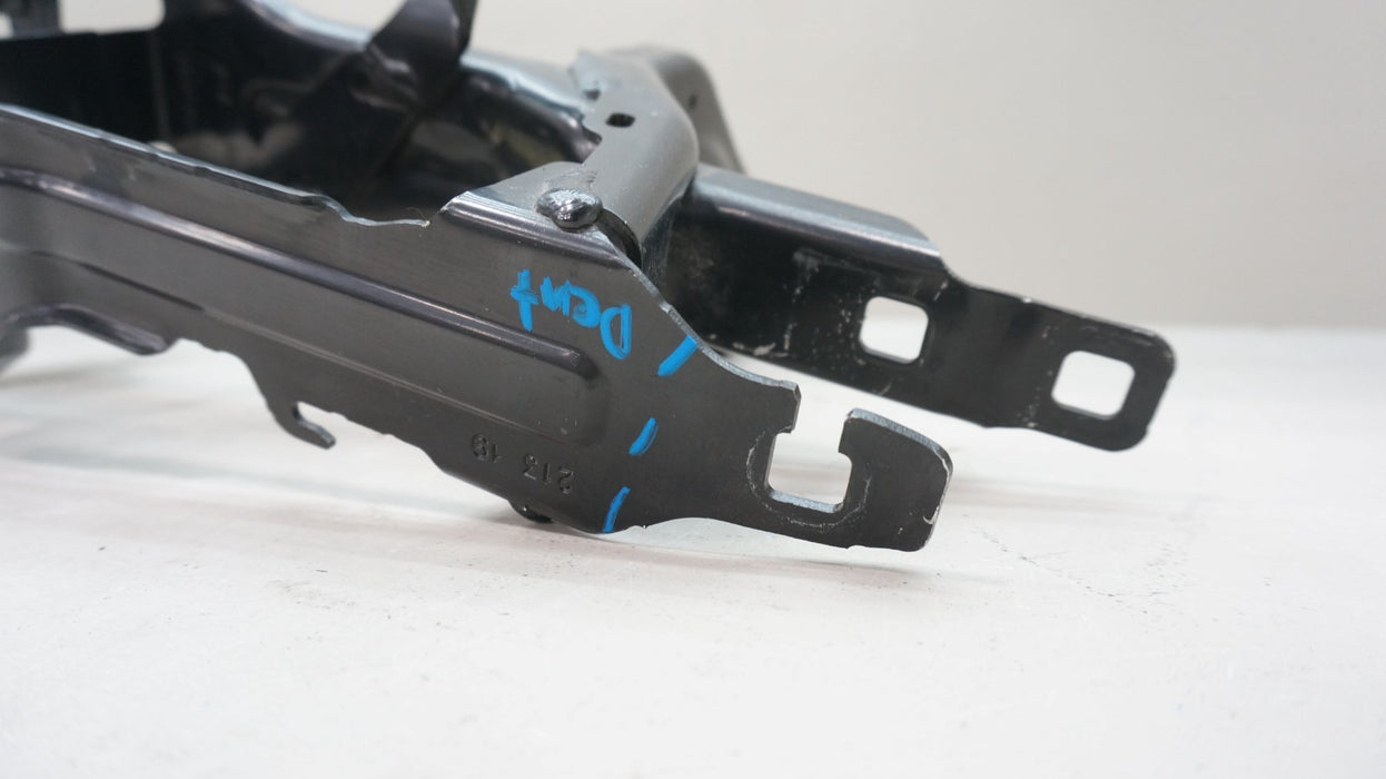 2019-2025 BMW X5 X6 X7 G05 G06 LEFT HEADLIGHT SUPPORT BRACKET 5164 7421709