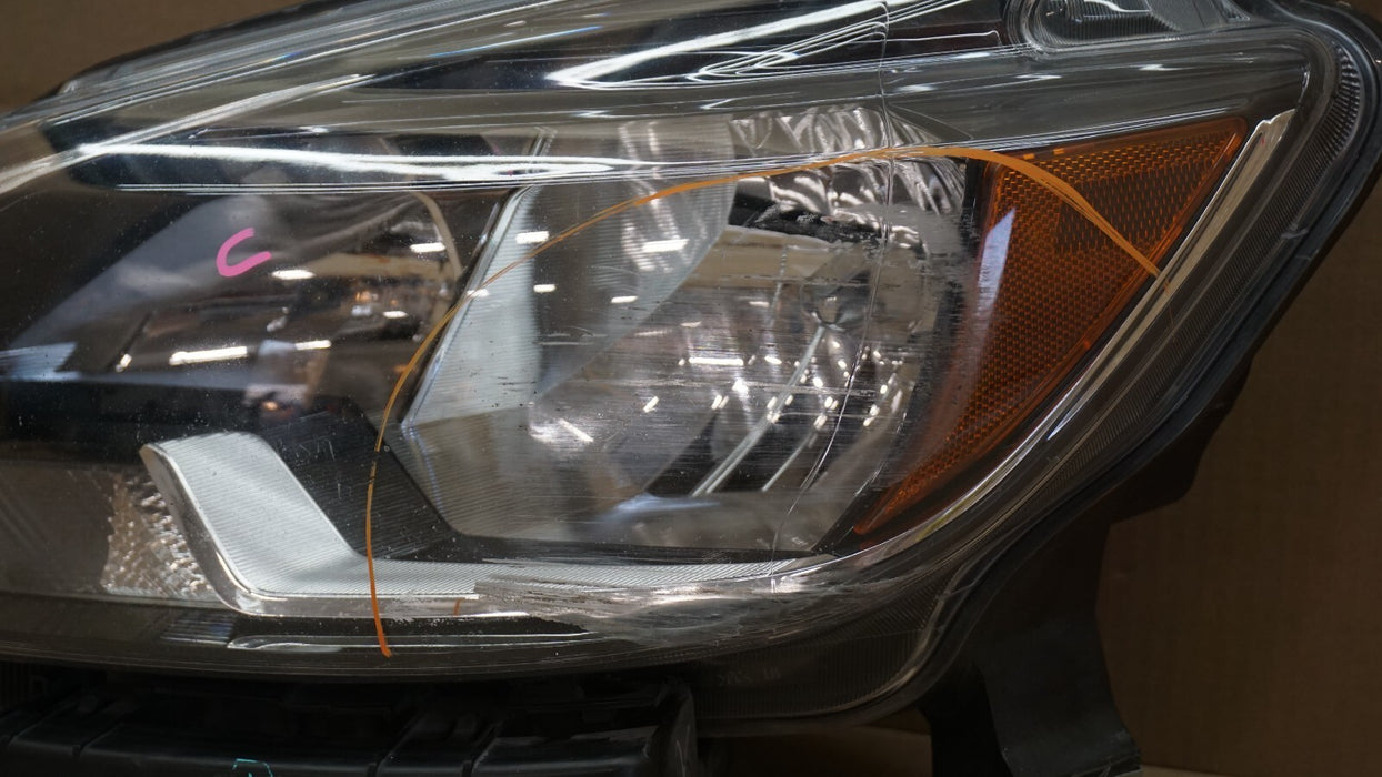 2016-2019 NISSAN VERSA FRONT LEFT DRIVERS SIDE HEADLIGHT OEM 16 17 18 19