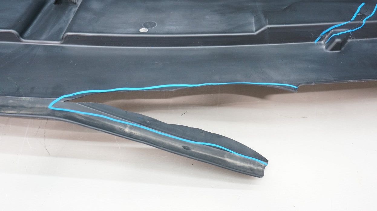 2021-2023 CHEVROLET TAHOE / SUBURBAN RADIATOR SHUTTER GRILLE WITH MOTOR OEM