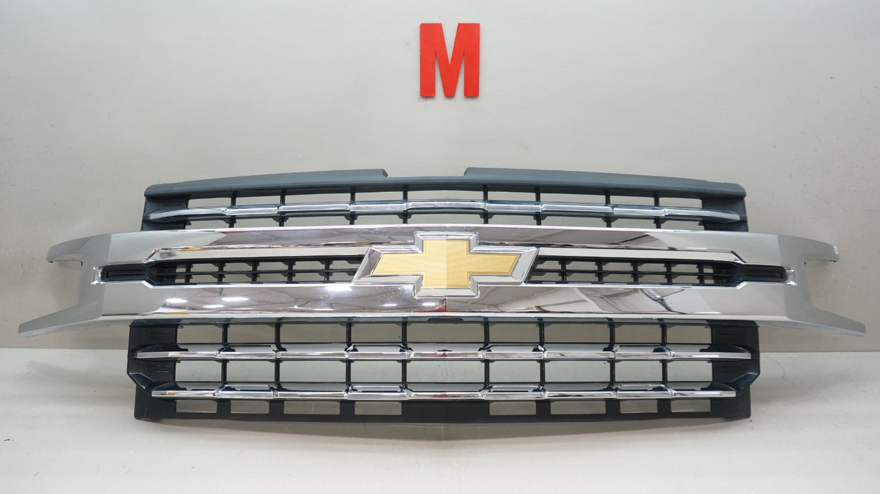 2019-2022 CHEVROLET SILVERADO 1500 FRONT RADIATOR GRILLE GRILL 84123596 OEM