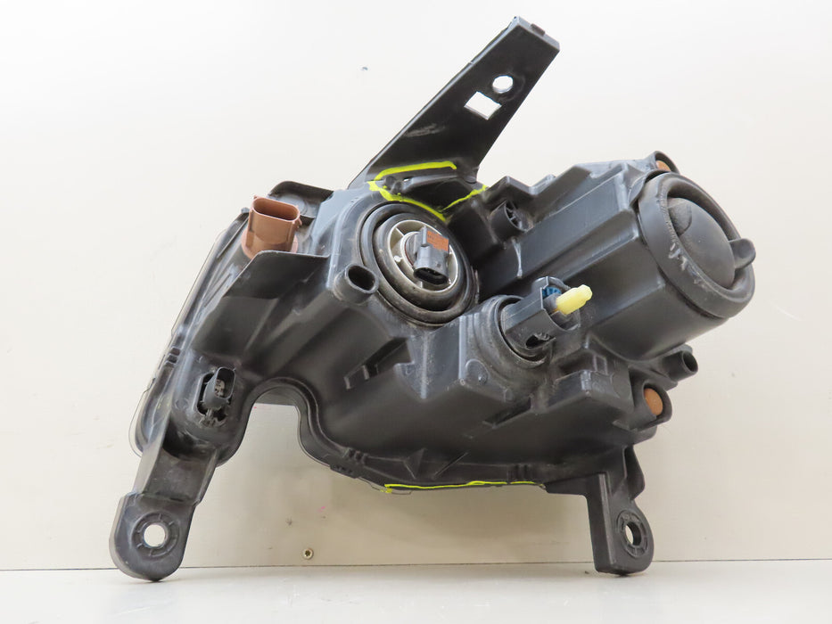 2017-2022 JEEP GRAND CHEROKEE FRONT RIGHT PASSENGER HEADLIGHT HALOGEN OEM