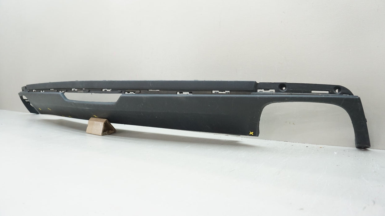2016-2018 CADILLAC CT6 REAR LOWER BUMPER VALANCE COVER 23109670 OEM 16 17 18