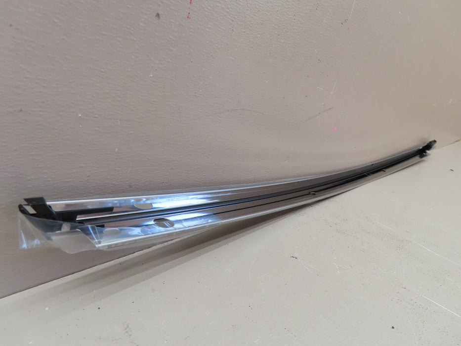 2021 2022 2023 TOYOTA VENZA REAR RIGHT DOOR REVEAL MOLDING OEM 75763-48040