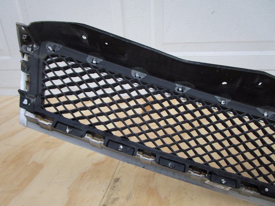 09 10 11 12 CHEVROLET TRAVERSE FRONT UPPER GRILLE GRILL OEM