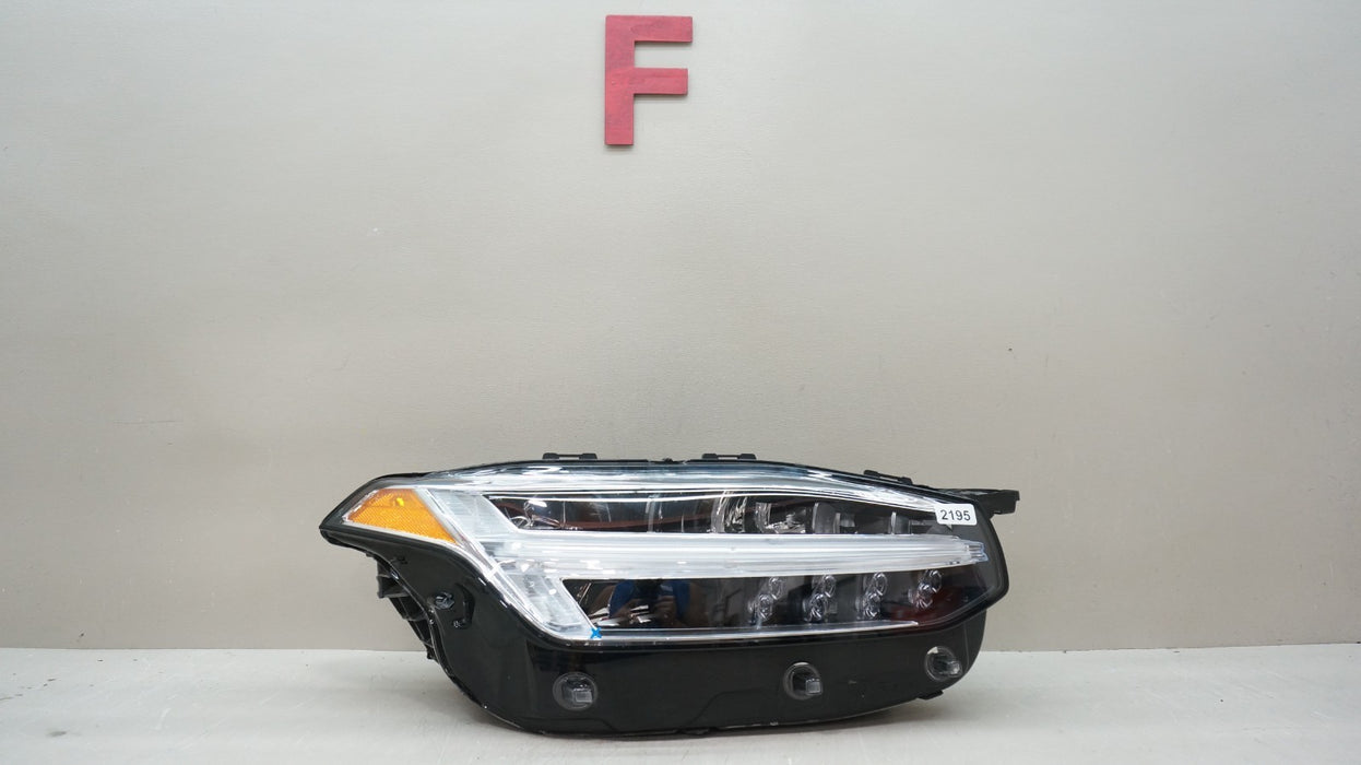 2018-2024 VOLVO XC90 FRONT RIGHT PASSENGER SIDE LED HEADLIGHT OEM 32228687