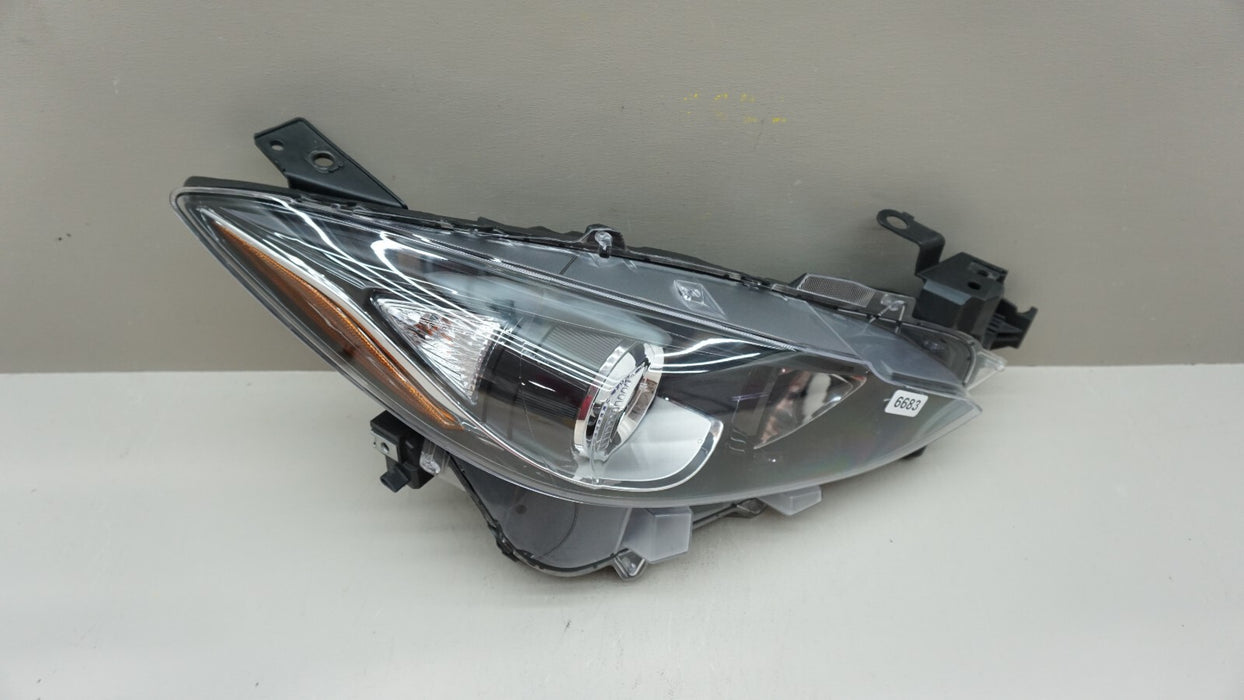 2014-2016 MAZDA 3 FRONT RIGHT PASSENGER SIDE HEADLIGHT HALOGEN AFTERMARKET