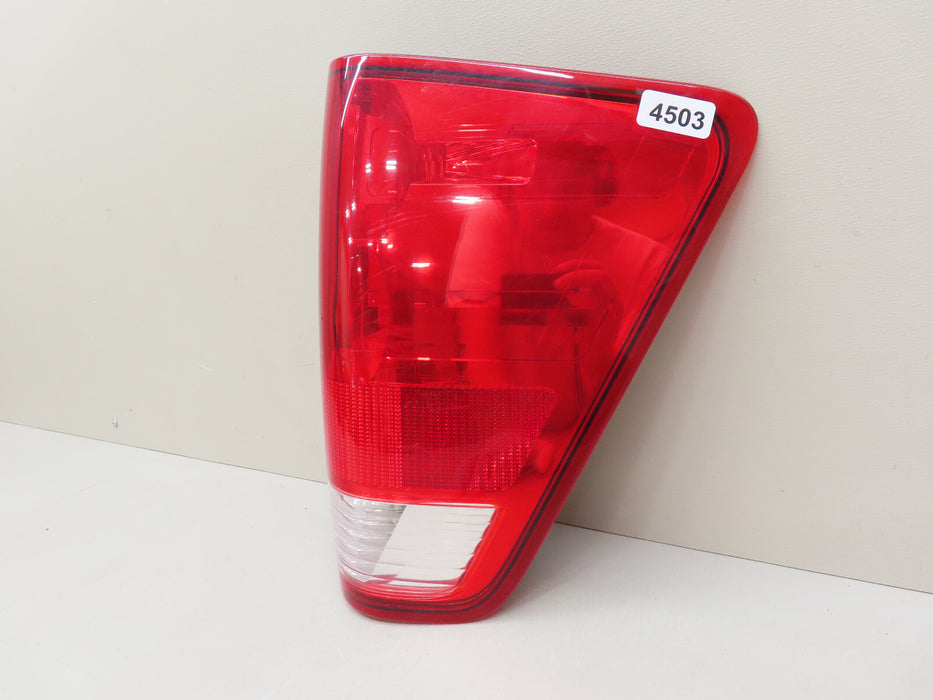 2004-2015 NISSAN TITAN REAR RIGHT PASSENGER SIDE TAIL LIGHT LAMP OEM 265507S216
