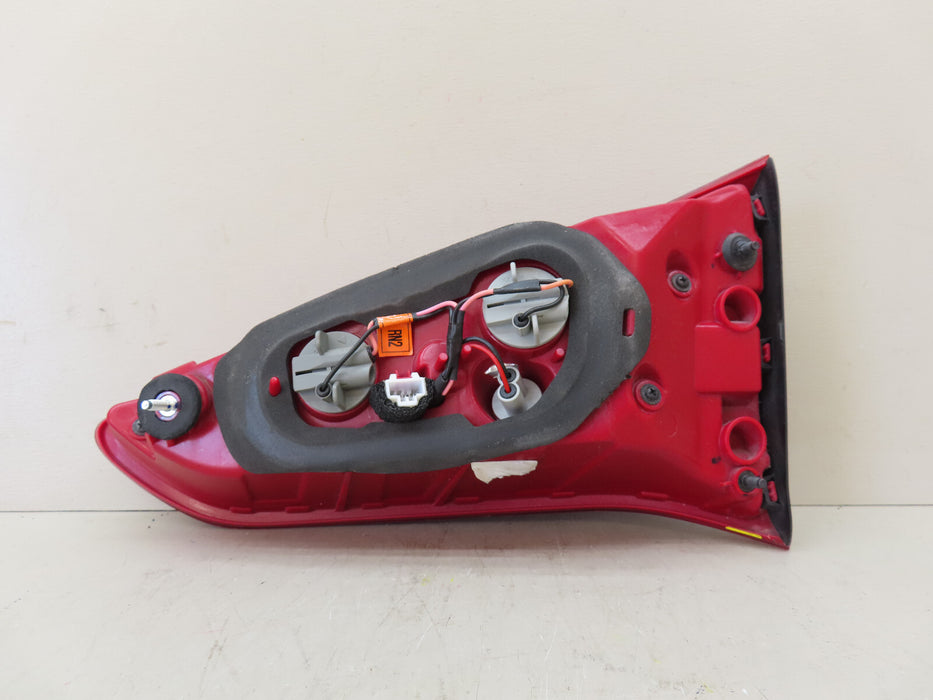 2016 2017 2018 HYUNDAI TUCSON REAR LEFT DRIVER TAIL LIGHT INNER OEM