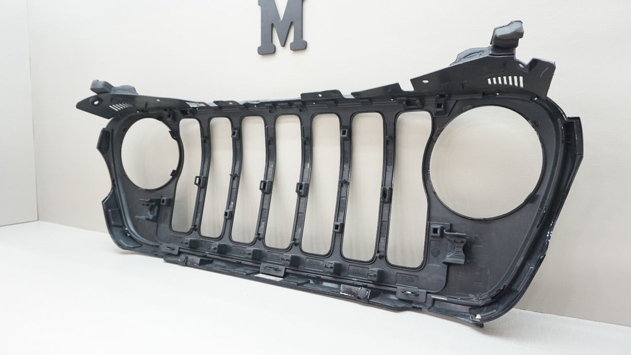 2018-2023 JEEP WRANGLER SAHARA FRONT RADIATOR GRILLE GRILL OEM 6BY79TRMAB