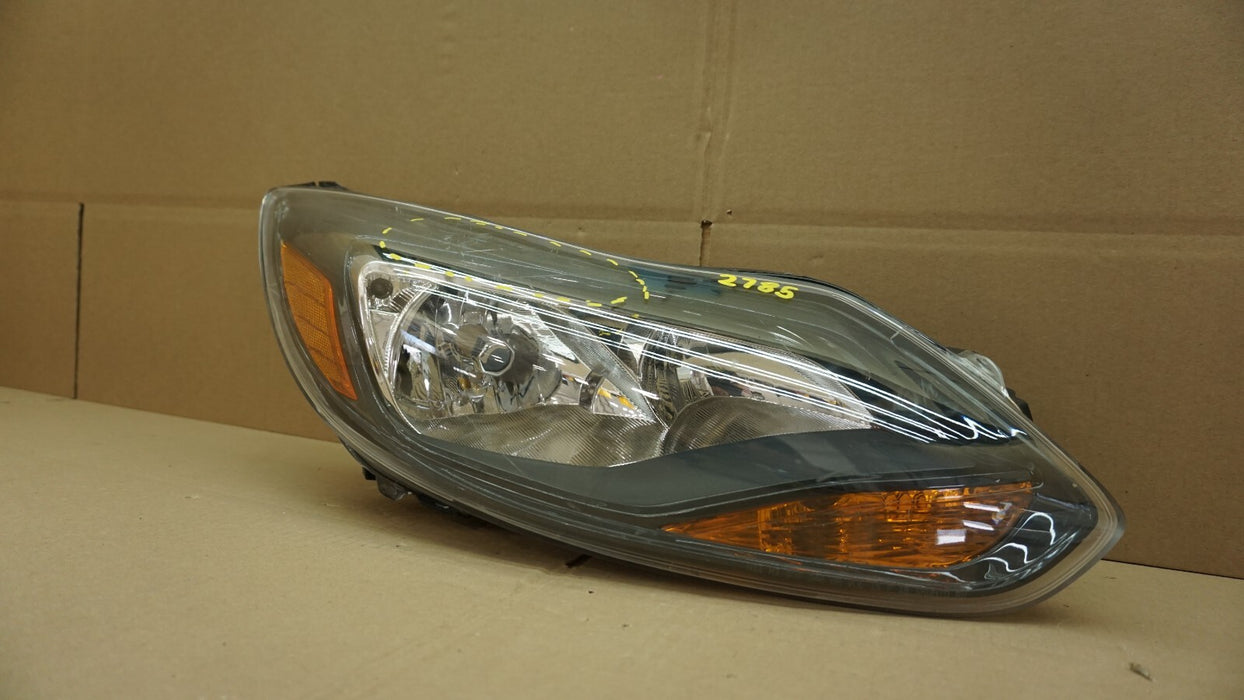 2012-2014 FORD FOCUS FRONT RIGHT PASSENGER HEADLIGHT HALOGEN AFTERMARKET