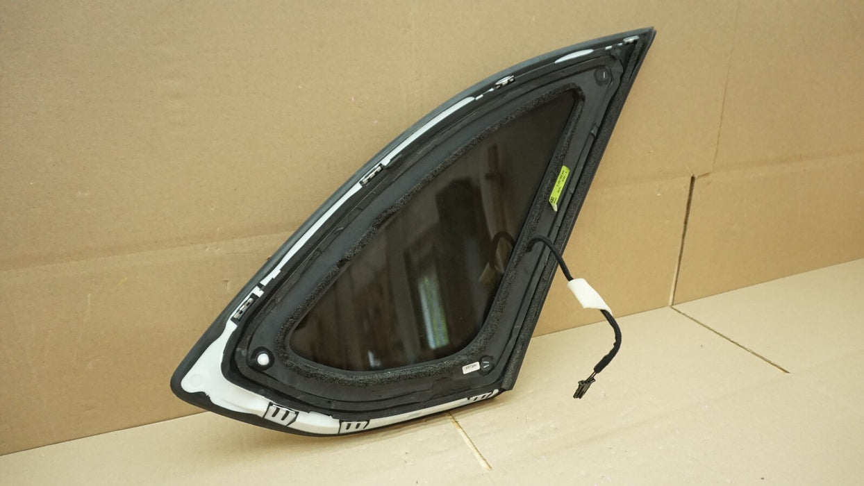 2016-2020 BENTLEY BENTAYGA REAR LEFT QUARTER PANEL WINDOW OEM 36A845297