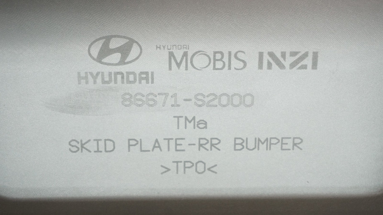 2019-2020 HYUNDAI SANTA FE REAR LOWER BUMPER VALANCE PANEL TRIM OEM 86671-S2000