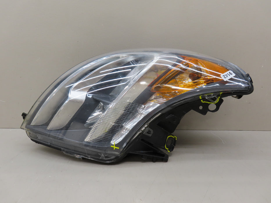 2014-2019 RAM PROMASTER FRONT RIGHT PASSENGER SIDE HEADLIGHT LAMP HALOGEN OEM