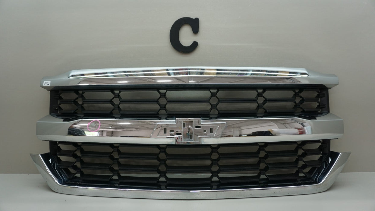 2016-2019 CHEVROLET SILVERADO 1500 FRONT BUMPER CENTER GRILL GRILLE OEM 16 17 18