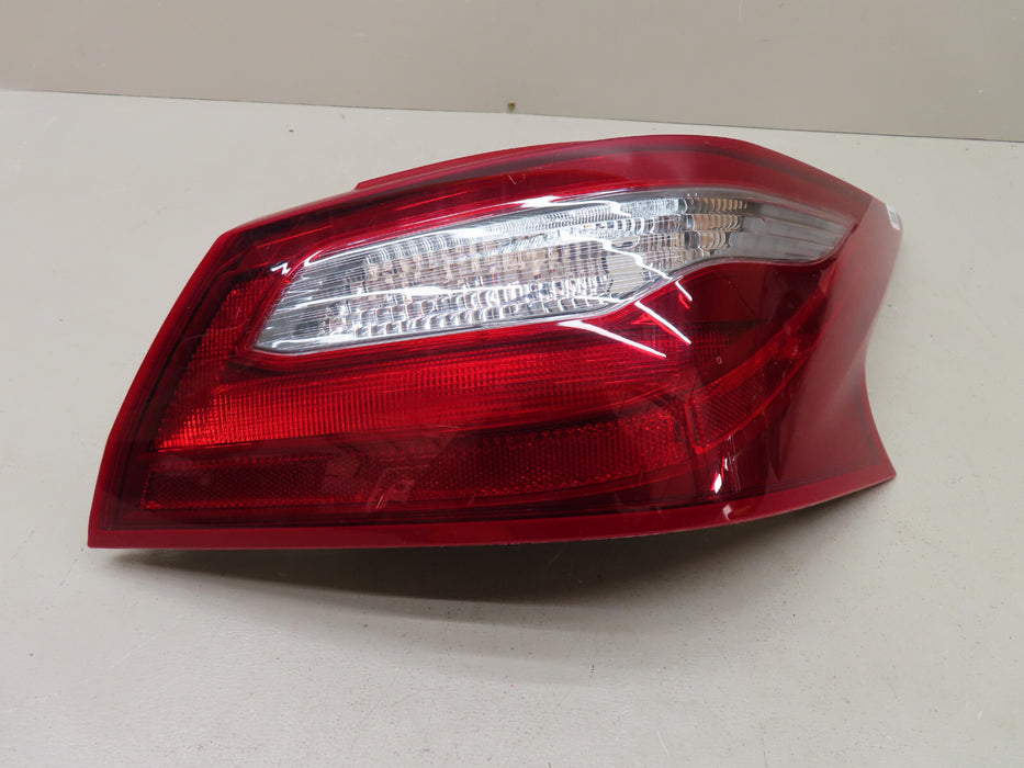 2016 2017 2018 NISSAN ALTIMA RIGHT TAIL LIGHT LAMP OEM