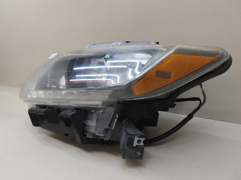 2014-2016 NISSAN ROGUE LEFT DRIVER SIDE HEADLIGHT OEM 9292