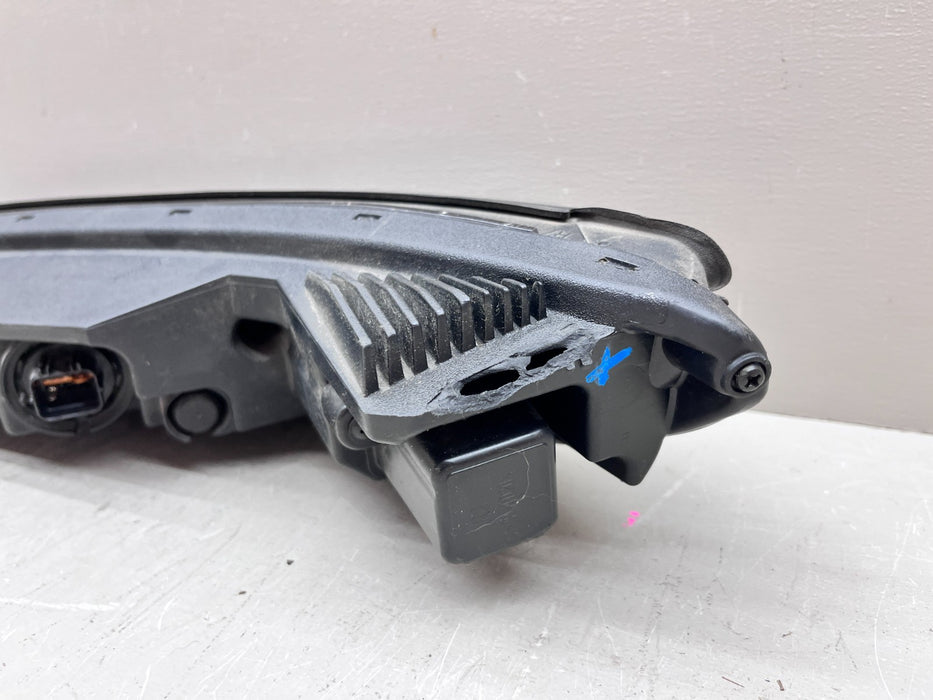 2022-2023 HYUNDAI KONA RH RIGHT LED DAYTIME RUNNING LIGHT D51R 92208 J9510 OEM