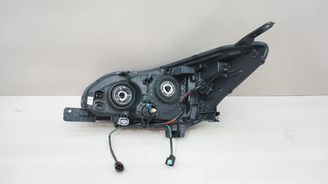 2017-2023 SUBARU IMPREZA FRONT RIGHT PASSENGER SIDE HALOGEN HEADLIGHT OEM