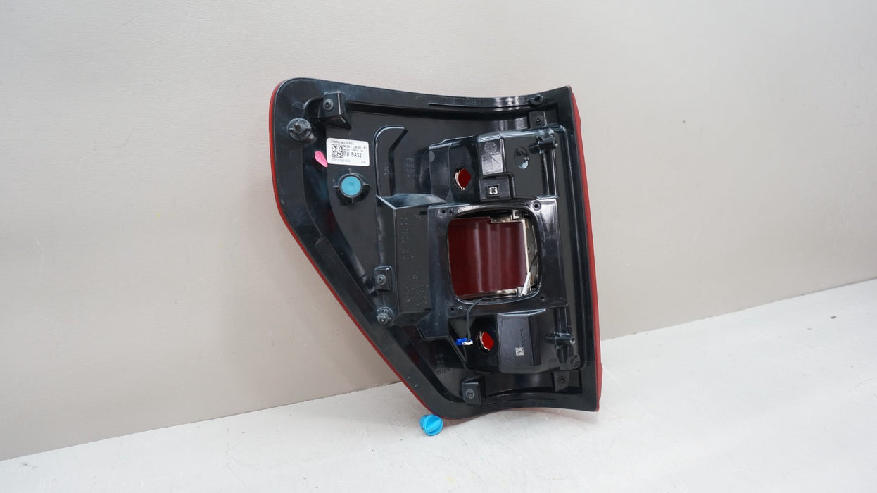 2021-2023 FORD F-150 F150 REAR RIGHT SIDE BLIND SPOT TAIL LIGHT OEM ML34-13B504