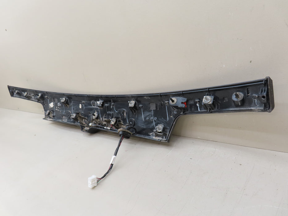 2014-2024 JEEP GRAND CHEROKEE REAR TRIM PANEL MOLDING W/CAMERA OEM 1WD55TRMAD