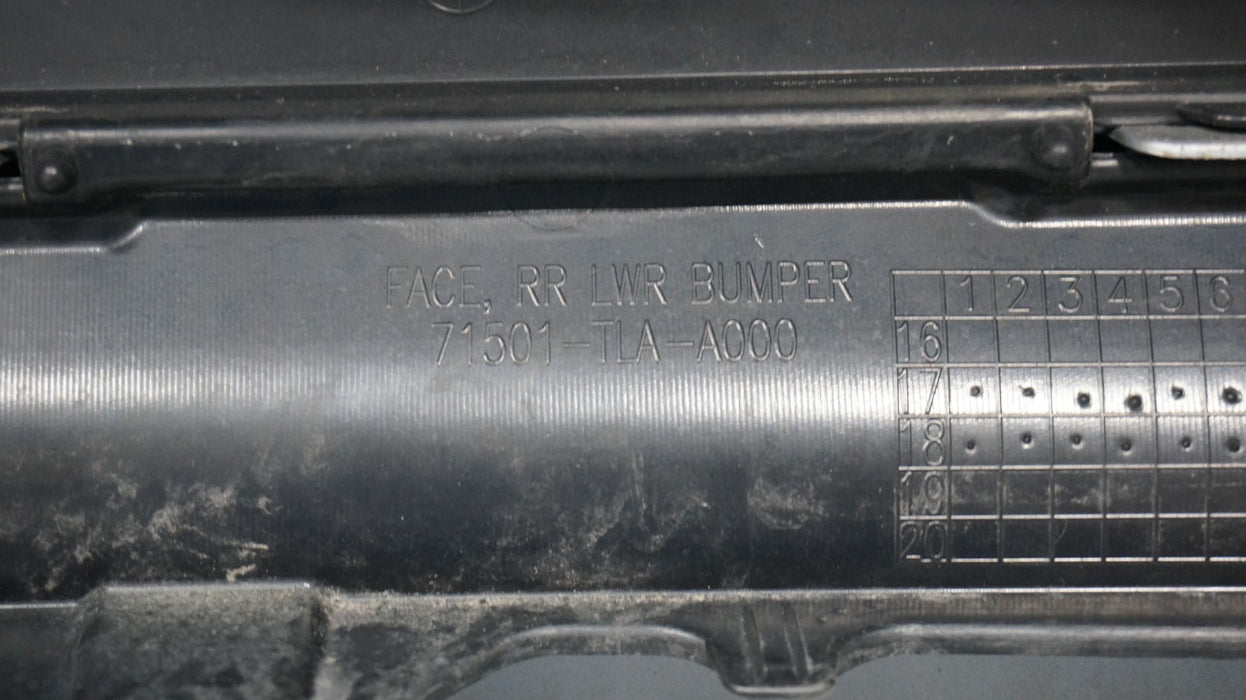 2017-2019 HONDA CR-V REAR LOWER BUMPER COVER PANEL OEM 71501-TLA-A000