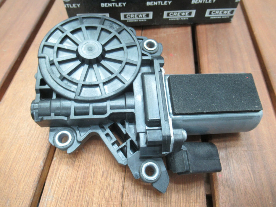2012-2018 AUDI A6 QUATTRO FRONT LEFT DRIVER SIDE DOOR CLOSE ASSIST MOTOR OEM