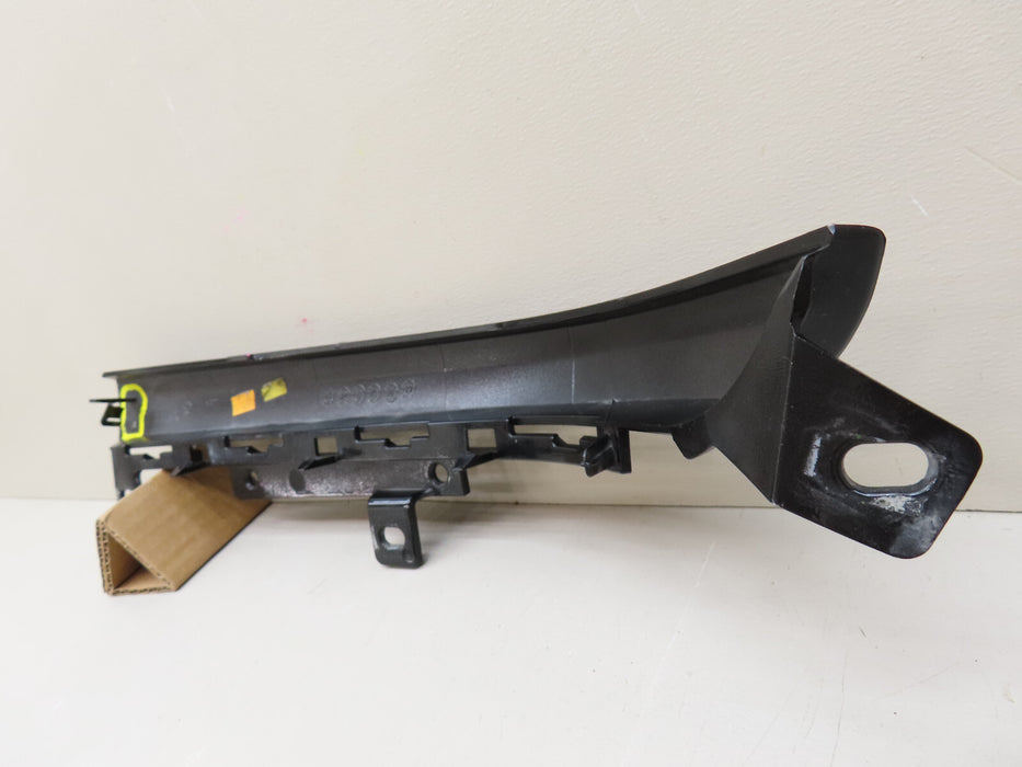 2019-2022 RAM 1500 FRONT RIGHT PASSENGER SIDE UPPER GRILLE TRIM OEM