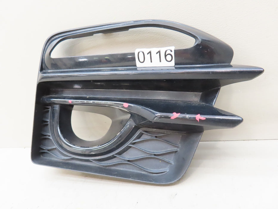 2014-2017 INFINITI Q50 FRONT RIGHT PASSENGER SIDE FOG LIGHT BEZEL OEM