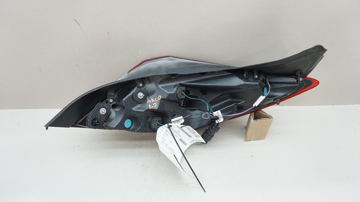 2014-2017 BUICK REGAL REAR LH LEFT DRIVER SIDE TAIL LIGHT OEM