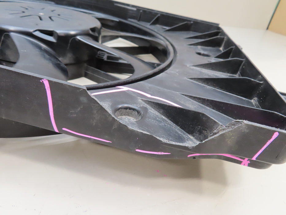 17-23 CHEVROLET BOLT ENGINE COOLING FAN RADIATOR FAN MOTOR OEM 42465910