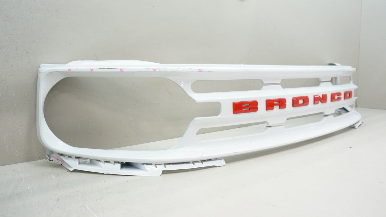 2021-2024 FORD BRONCO SPORT FRONT BUMPER GRILLE OEM M1PB-8200-C