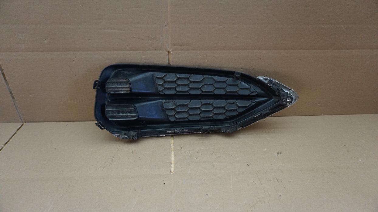 2016-2018 ACURA RDX FRONT BUMPER LEFT DRIVER SIDE FOG LIGHT GRILLE COVER OEM